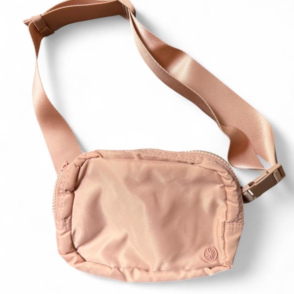 GAIAM small crossbody bag in peachy rose color. Looks like new, no signs of wear